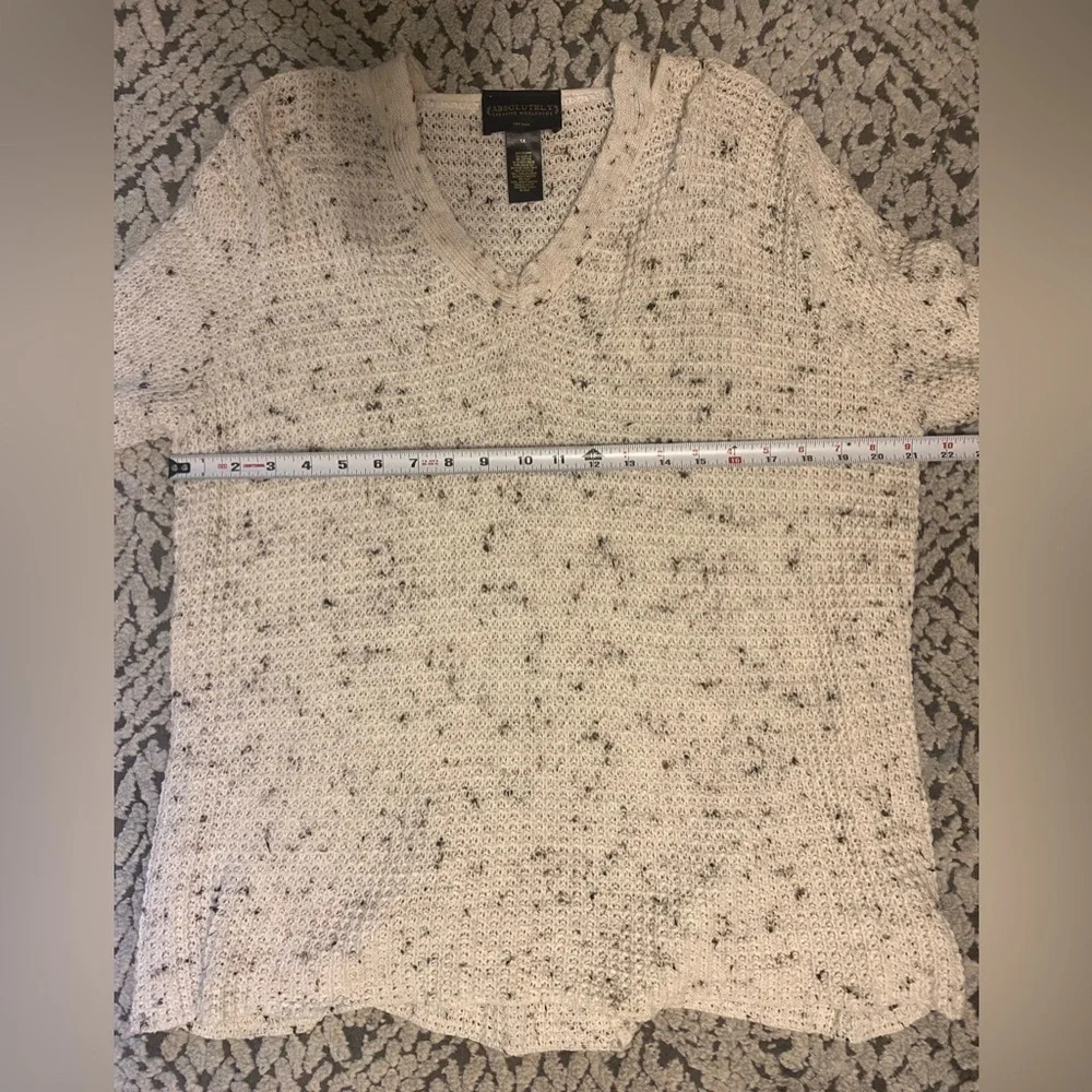 Sweater [A25] - Picture 5 of 7